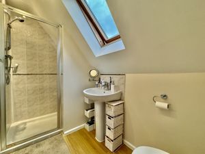 Photo 16- click for photo gallery